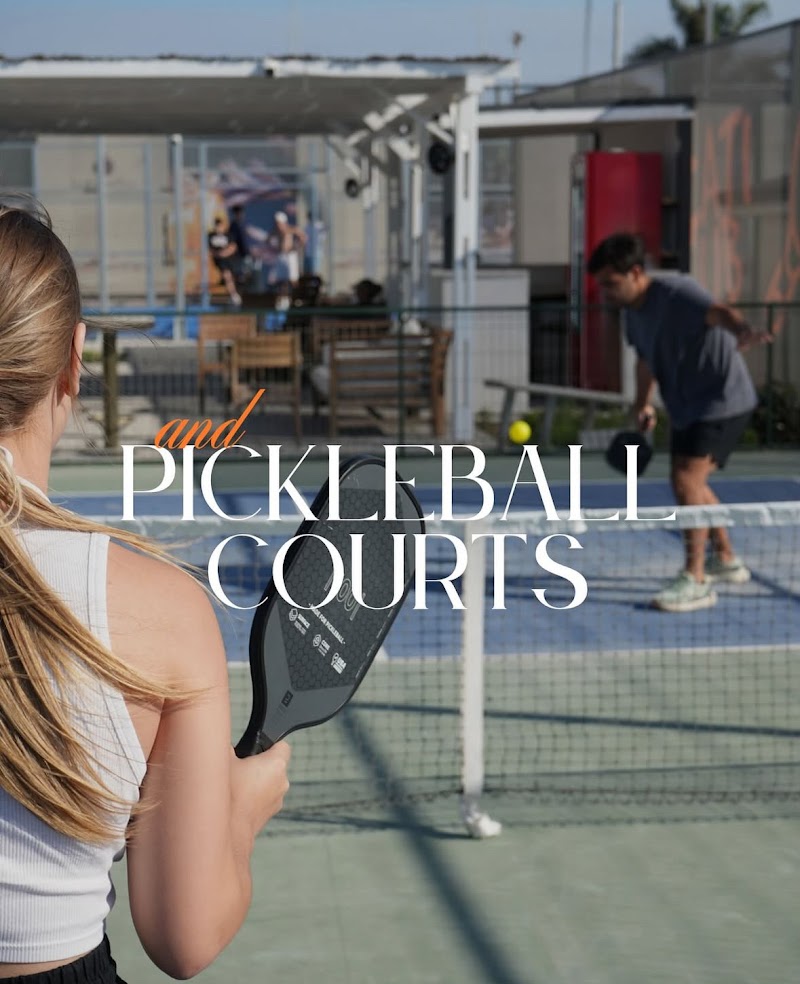Alaçatı Padel Club padel kortu