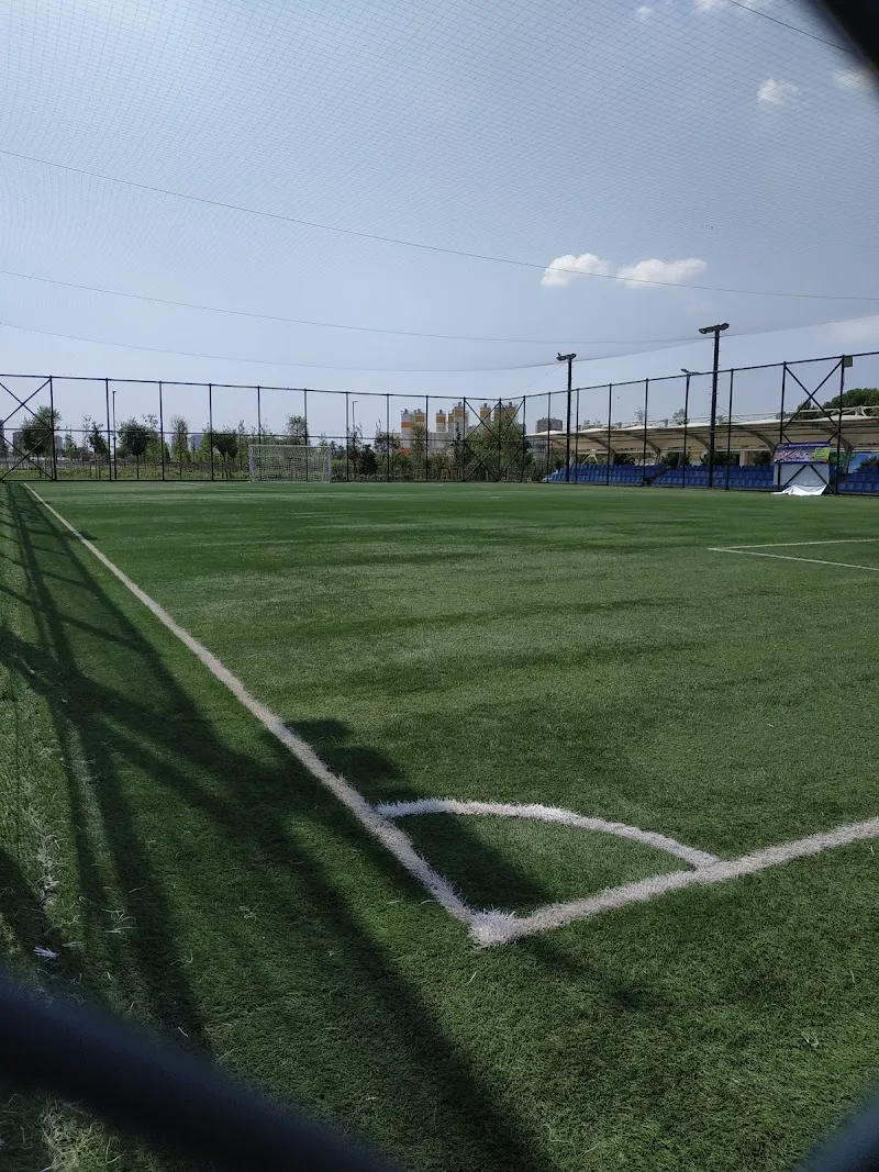 İBB Çırpıcı Spor Tesisleri padel kortu