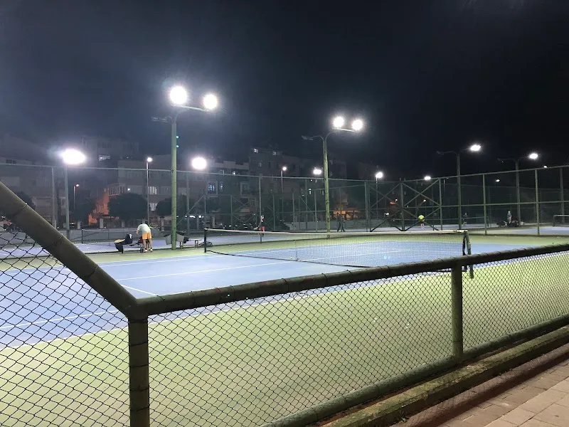 İBB Çırpıcı Spor Tesisleri