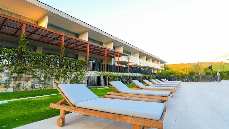 Hiddenbay Teos Hotel