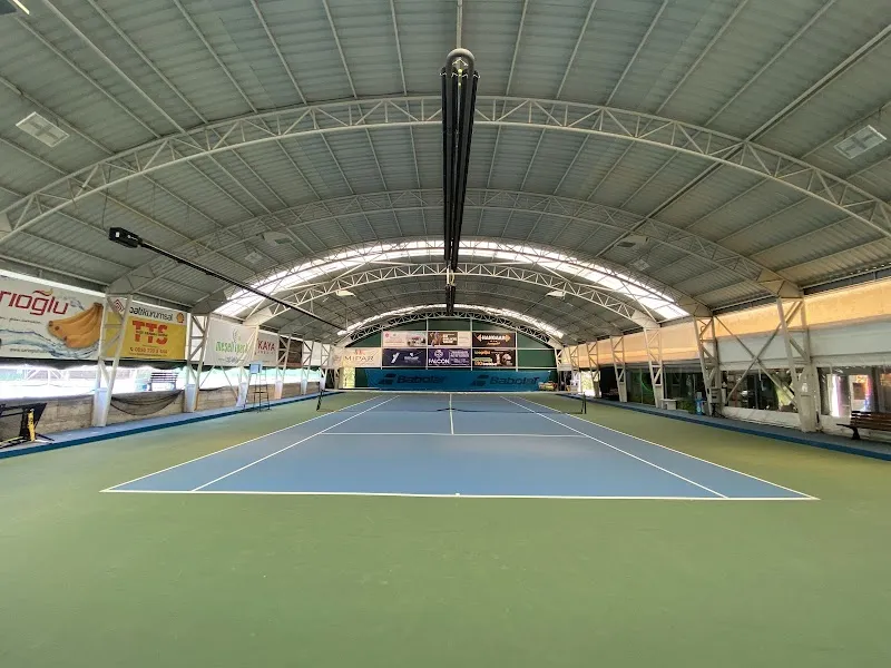 Meşelipark Tenis Kulübü