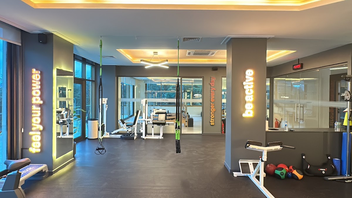 Torchwell Sports Club padel kortu